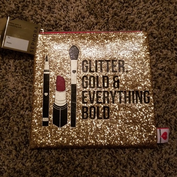 Sephora Handbags - FREE NWT Sephora makeup bag